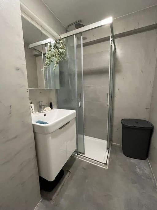 Charmoso Apartamento Na Herdade Da Aroeira Aroeira  Exterior foto